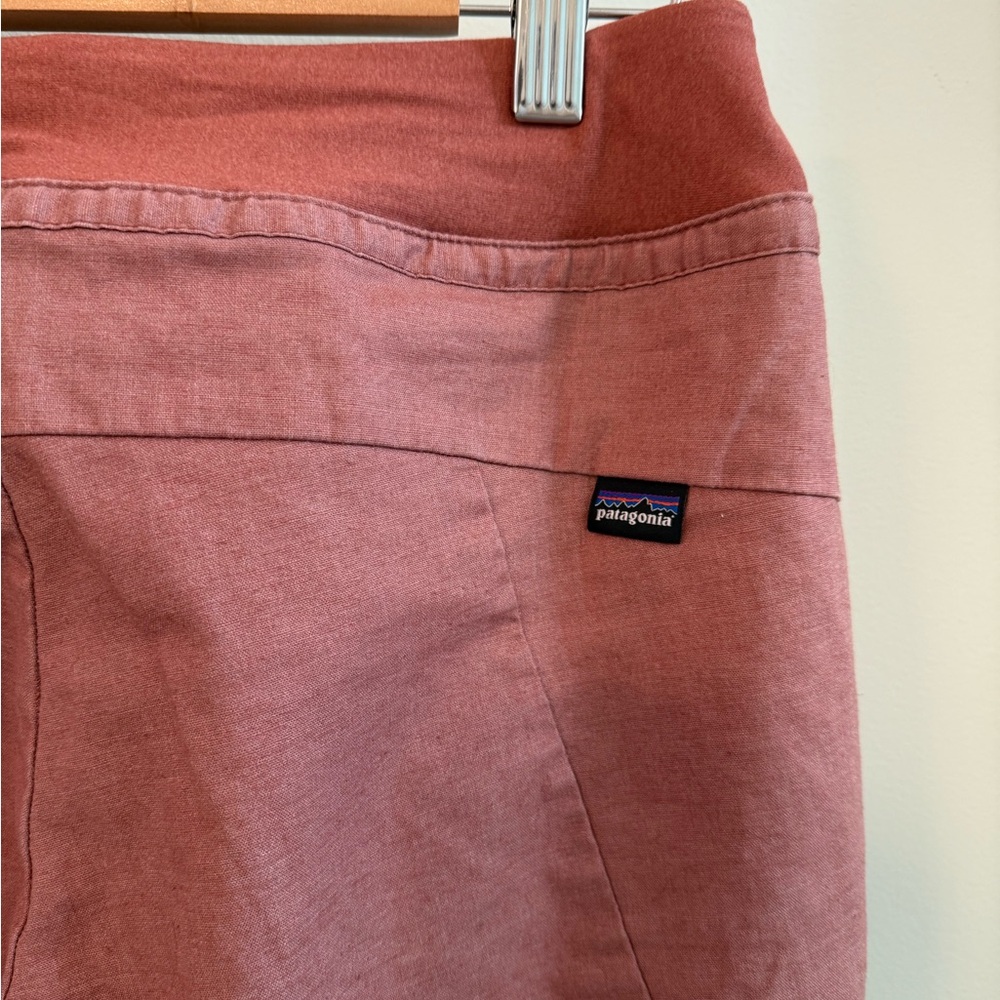 Patagonia Women's Hemp Joggers - Hampi Rock Pants in Rosehip - Picture 6 of 8